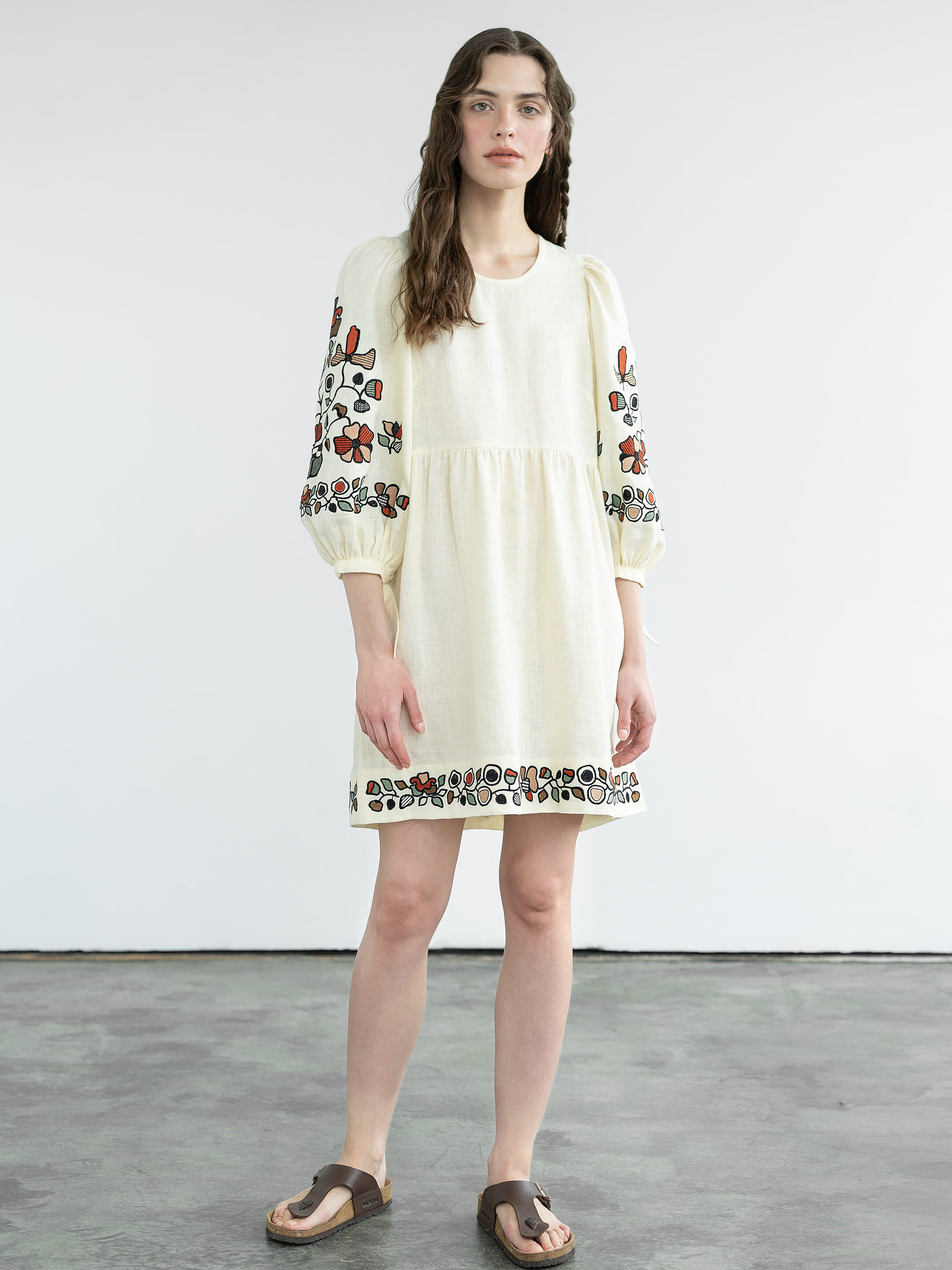 Лляна сукня з вишивкою «Zadorozhniy Dress» замовити