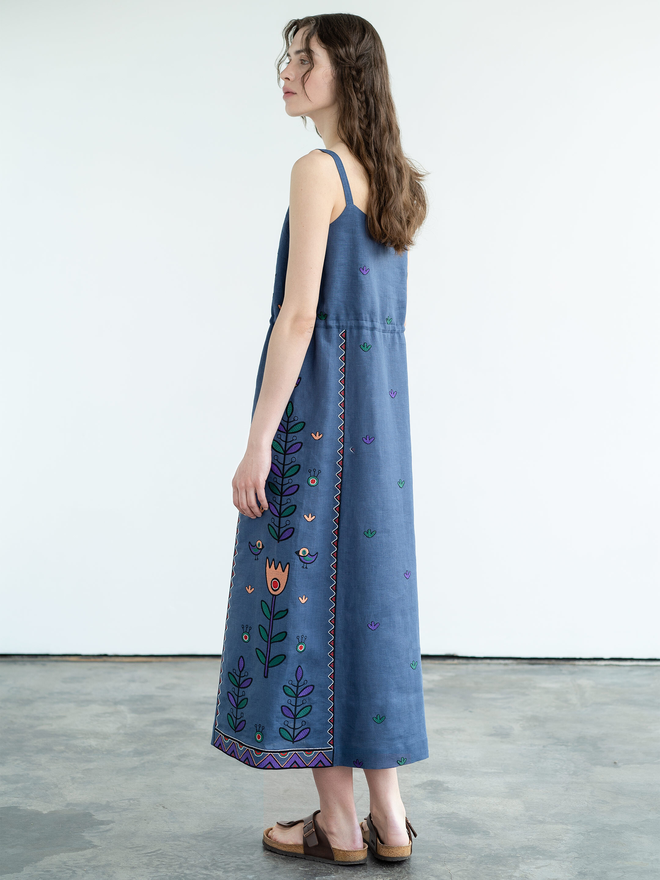 Сукня-сарафан з вишивкою «Gushul Dress» придбати