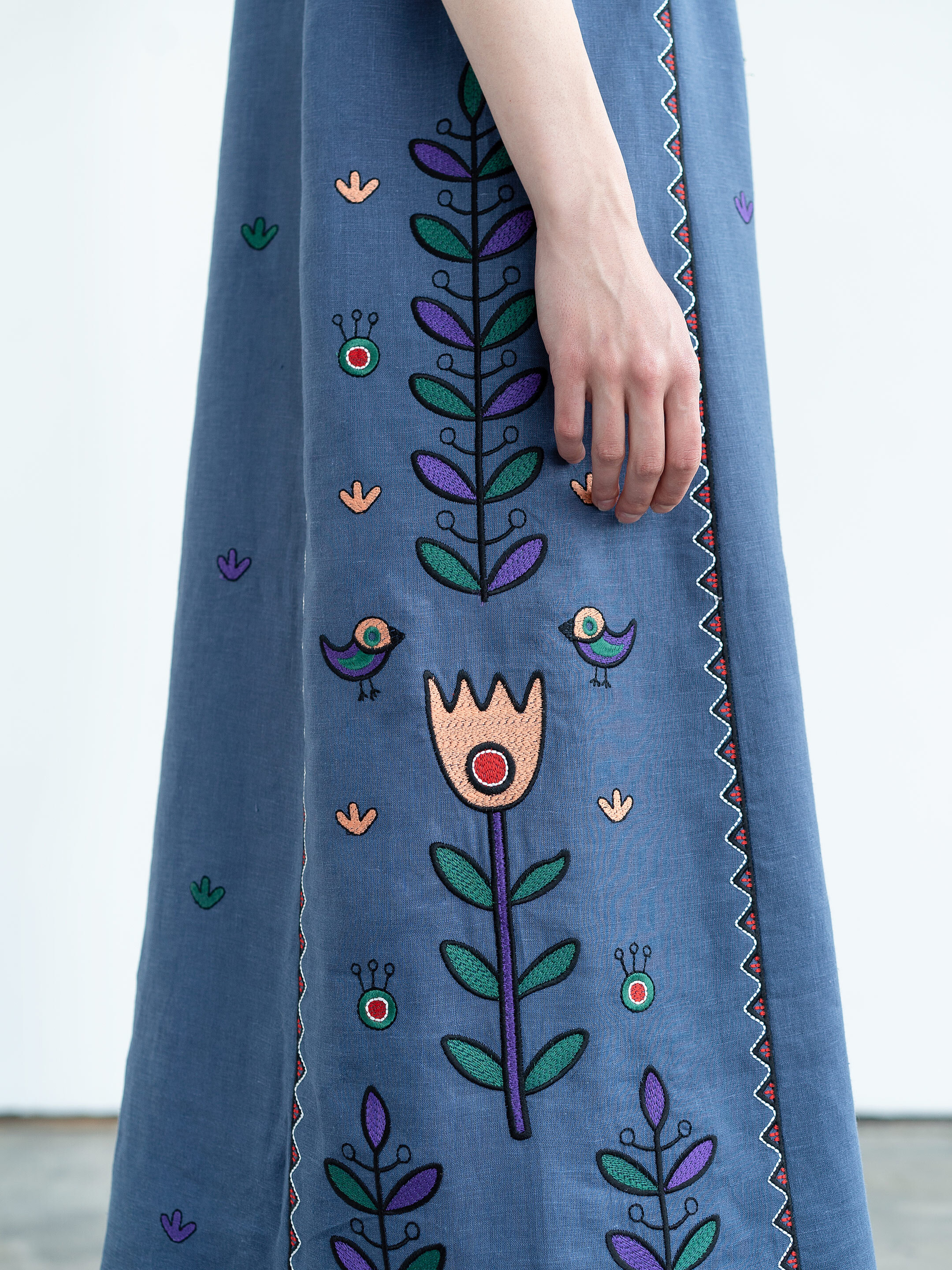 Сукня-сарафан з вишивкою «Gushul Dress» в Україні