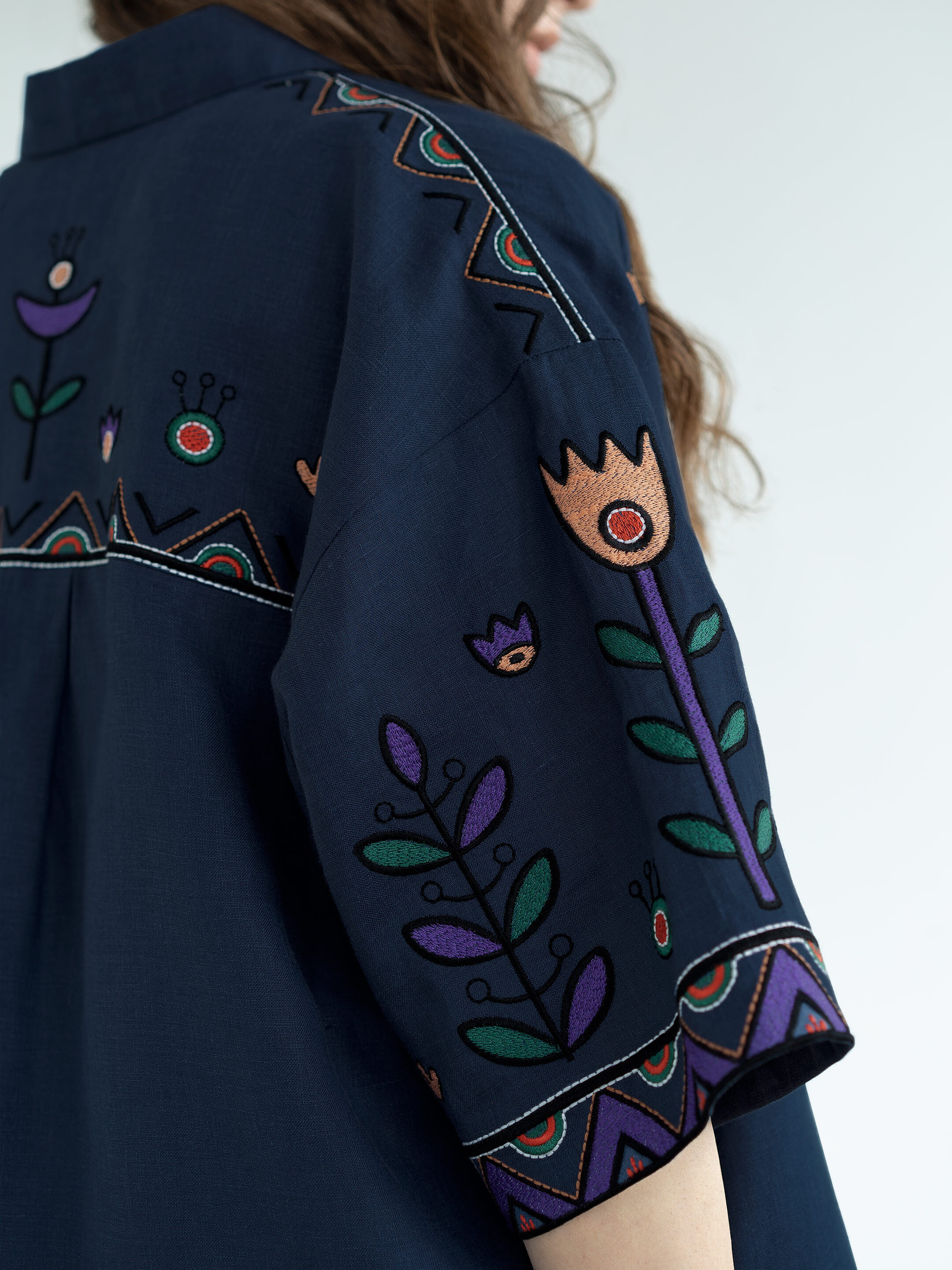 Лляна сорочка з вишивкою «Gushul Shirt» ціна